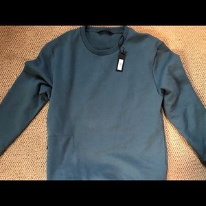 Natori Blue/green crew neck sweatshirt